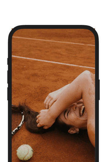 phone display with picture of tennis player